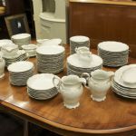 900 7440 DINNER SET